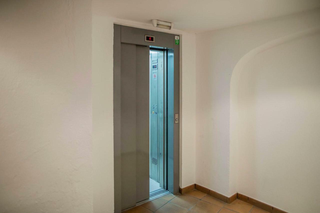 Apartamento Francesc Samso Girona Zewnętrze zdjęcie